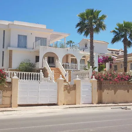 Gorgeous And Uniq 4-bed By Medittranean Sea * Puerto Marino