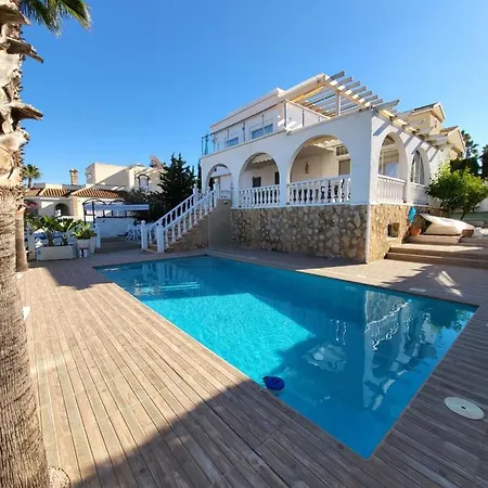 Gorgeous And Uniq 4-bed By Medittranean Sea
