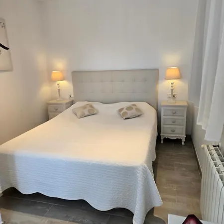 Gorgeous And Uniq 4-bed By Medittranean Sea