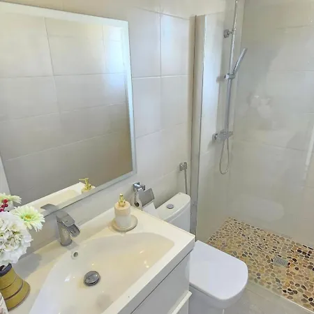 Gorgeous And Uniq 4-bed By Medittranean Sea Puerto Marino